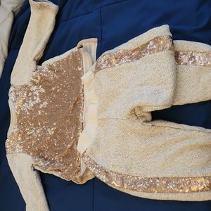 WARM 4T BABY GIRL DESIGNER TOP AND BOTTOM SEQUINS SET